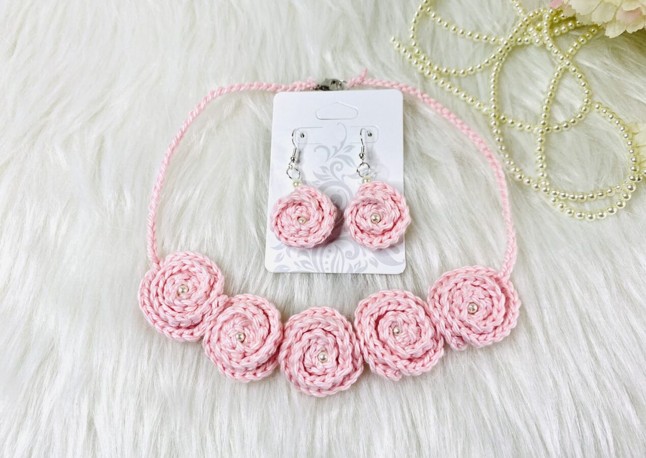 Rose Garden Crochet Necklace and Earrings Set